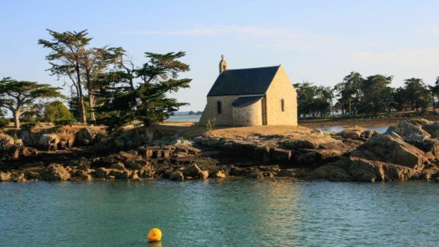 Emplacement Exceptionnel / Vue Etang De Vannes Exterior foto